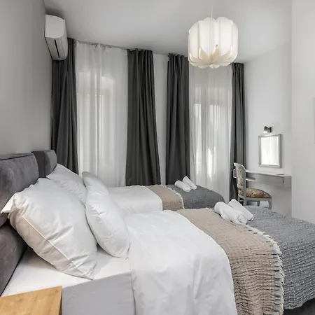 Casa vacanze 4 Bedroom Stunning In Crikvenica