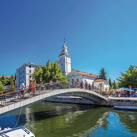 4 Bedroom Stunning In * Crikvenica