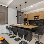 4 Bedroom Lovely In Crikvenica