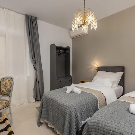 4 Bedroom Lovely In Semesterbostad