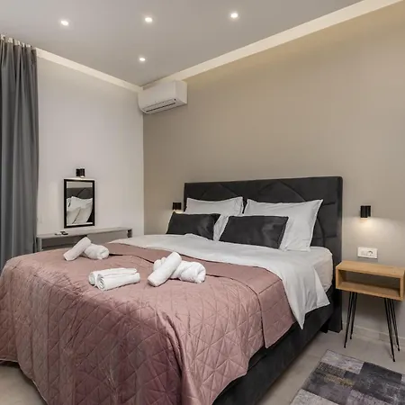 4 Bedroom Lovely In * Crikvenica