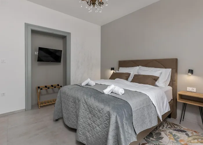 Dom wakacyjny 4 Bedroom Stunning In Crikvenica